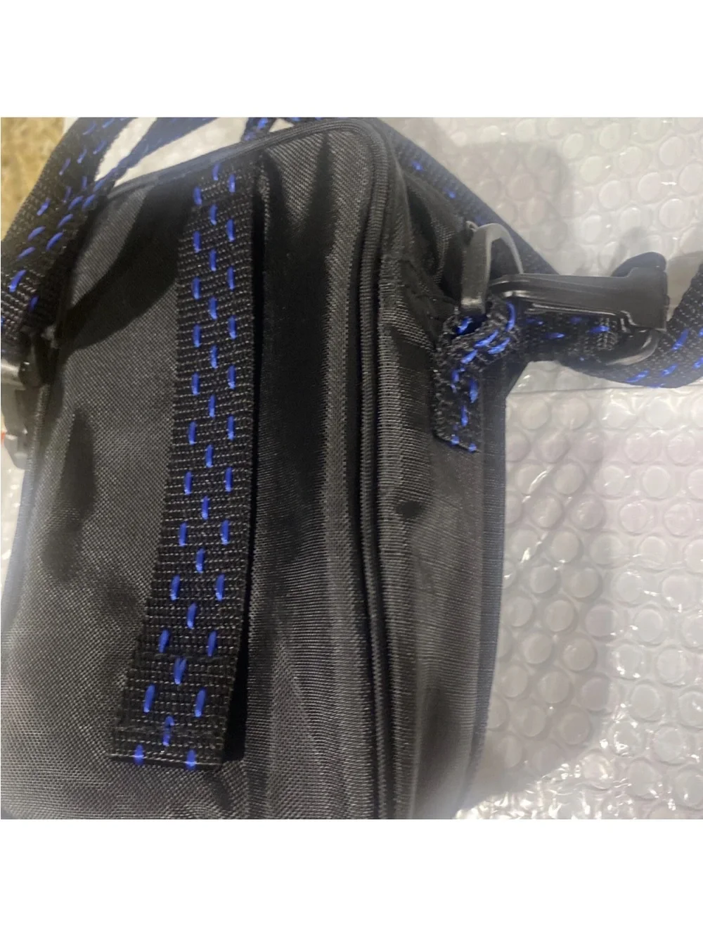 Samsung camera carry bag adjustable strap